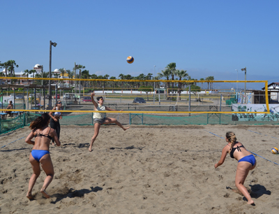 Navas-Cnovas y Prados-Daz reinan sobre la arena de Vera en el III Torneo Indalo de Voley Playa