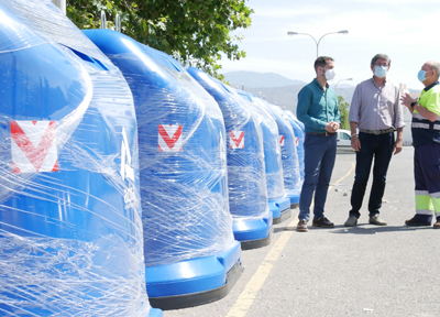 Noticia de Almería 24h: Adra mejora la recogida de papel y cartón con la incorporación de 25 nuevos contenedores azules