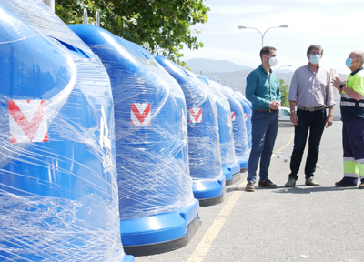 Adra mejora la recogida de papel y cartn con la incorporacin de 25 nuevos contenedores azules