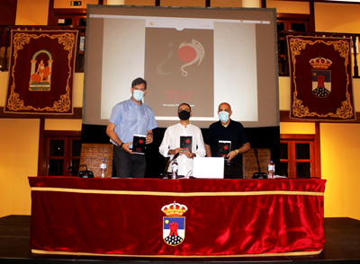 El escritor Fernando Martnez presenta “Tiempo de Eclipse” en el Castillo de Santa Ana