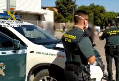 La Guardia Civil detiene a dos personas como autoras de un delito de tráfico de drogas en Balerma-El Ejido