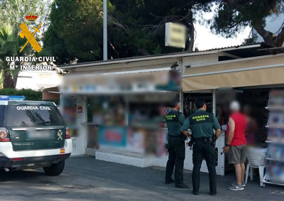 La Guardia Civil frustra el robo en un quiosco de Olula del Ro