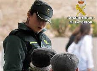 La Guardia Civil detiene a dos hermanos por un robo con violencia a la salida de un local de ocio en Huercal Overa