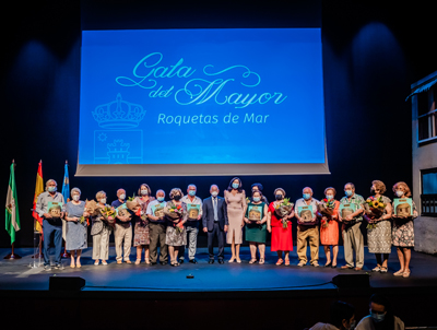 El Ayuntamiento rinde homenaje a sus mayores con la celebracin de una gala en el Teatro Auditorio