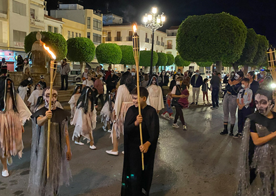 Noticia de Almería 24h: El espíritu de Halloween invade las calles de Berja