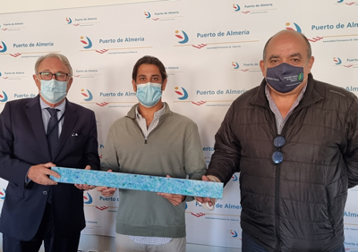 Noticia de Almería 24h: Las redes de pesca inservibles del Puerto de Almería serán recicladas