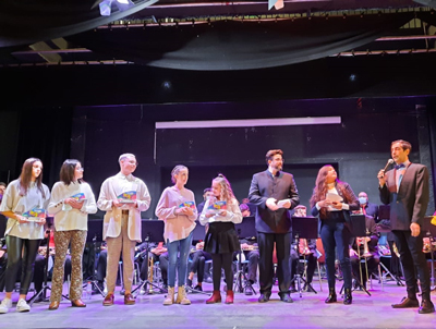 ‘Hurcal Canta’ celebra la primera de sus finales, la de la edicin infantil y juvenil, en el Teatro Multiusos