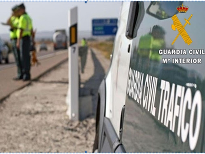 Noticia de Almería 24h: Un conductor ebrio detenido por circular en sentido contrario durante más de 30 kilómetros por la autovía A-7