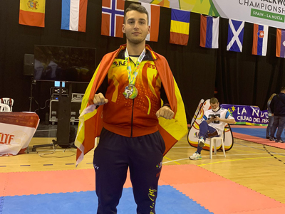 El Roquetero Francisco Gonzlez, nominado al mejor deportista junior masculino por la Federacin Real de Taekwon-do ITF 