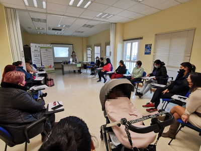 xito de participacin en el Taller de Crianza organizado por la Escuela de Familia de Servicios Sociales 