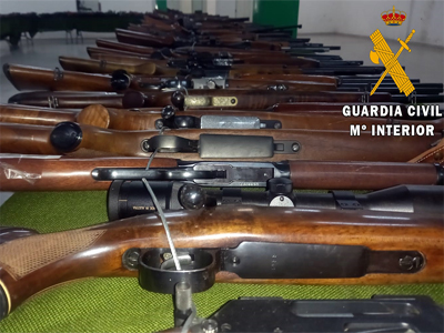 Noticia de Almera 24h: ltima subasta de armas en la Comandancia de la Guardia Civil de Almera