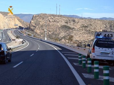 Noticia de Almera 24h: Investigado por detener su vehculo en el centro del carril derecho de la autova provocando un accidente mortal