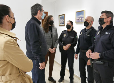 Policía Local de Adra ofrece atención “individualizada” a mujeres víctimas de violencia de género con una nueva sala