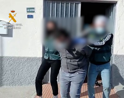 Noticia de Almera 24h: Detenido un hombre en Almera por ciberacosar sexualmente a nios de entre 10 y 15 aos