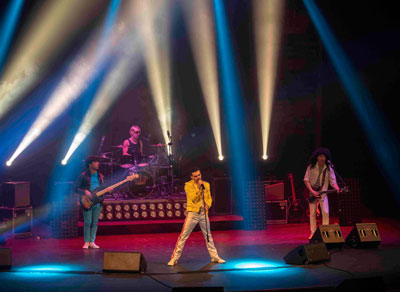 ‘Queen Revolution’ comparte la energa y los himnos de la banda de Freddie Mercury con un pblico entregado