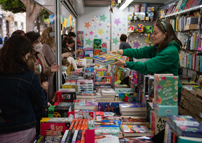 Noticia de Almera 24h: La Feria del Libro de Almera “es diversa, de prestigio y atractiva para libreros, autores y pblico”