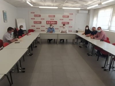 Noticia de Almería 24h: CCOO y PSOE se reúnen para abordar los principales problemas de Almería