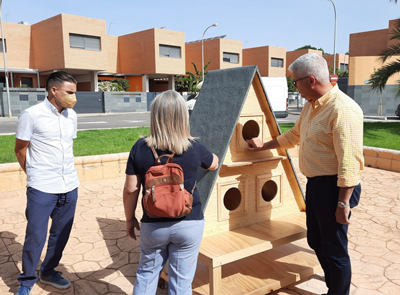 Noticia de Almera 24h: El Ayuntamiento de Hurcal, pionero en Almera en habilitar casetas para gestionar las colonias felinas