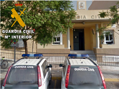 Noticia de Almera 24h: La Guardia Civil detiene a una persona e investiga a otra por delitos de allanamiento, robo, amenazas, lesiones y abusos sexuales