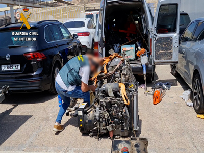 Noticia de Almería 24h: La Guardia Civil recupera en el puerto de Almería gran cantidad de objetos sustraídos