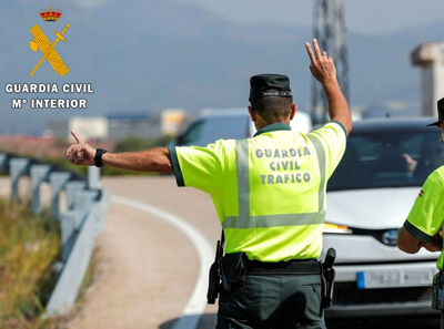 Noticia de Almería 24h: Detenido el conductor que intentó atropellar a los agentes que le dieron el alto
