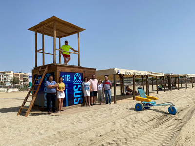 Garrucha ultima la puesta a punto de las playas para una temporada de rcord