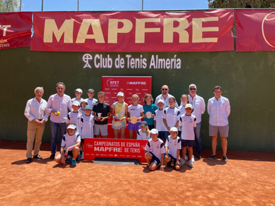Paola Piñera e Izán Bañares ganan el Campeonato de España Mapfre de Tenis Alevín celebrado en Almería