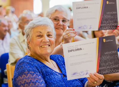 Clausura de los talleres dirigidos a personas mayores en los que participado un total de 500 personas 