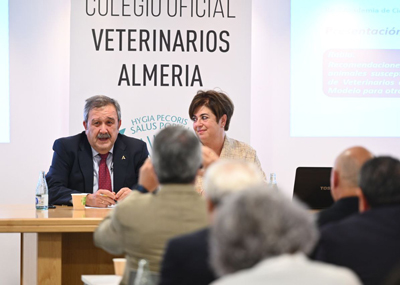 Veterinarios presentan un informe con recomendaciones sobre la gestin de la rabia en animales