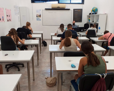 Noticia de Almería 24h: La Escuela Municipal de Idiomas de Tabernas facilita los exámenes oficiales de inglés a candidatos de la comarca