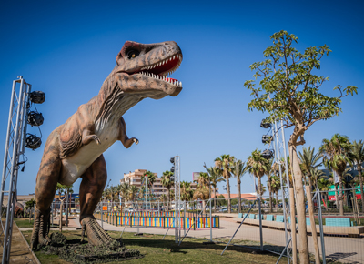 El alcalde inaugura la exposicin Dino XXL, la mejor exhibicin de Dinosaurios a tamao real de Europa 