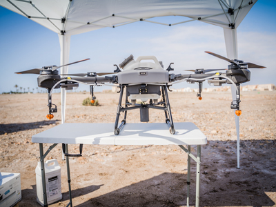 Noticia de Almería 24h: El Ayuntamiento utiliza drones de última generación para combatir los mosquitos en zonas de difícil acceso