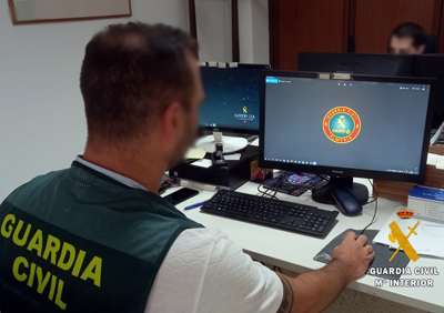 Noticia de Almería 24h: La Guardia Civil de Almería desarticula una organización que realiza estafas tecnológicas 