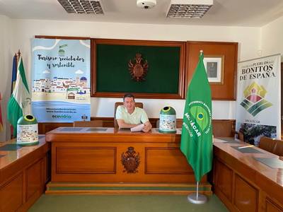 Mojácar competirá este verano con hasta 42 municipios de Andalucía por conseguir la Bandera Verde de la Sostenibilidad de Ecovidrio
