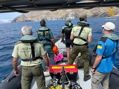 Noticia de Almería 24h: La Guardia Civil investiga daños en la señalización en playas del parque natural de Cabo de Gata