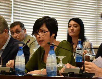 Noticia de Almería 24h: IU Roquetas pide explicaciones ante la programación de un conferenciante “homófobo y antifeminista” con el apoyo del Ayuntamiento de Roquetas de Mar
