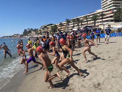 Noticia de Almería 24h: Cerca de 200 nadadores participarán en la Travesía a Nado “Puerto de Aguadulce” que se celebra el domingo