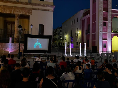 Berja clausura el Cine de Verano este martes en la Plaza de la Constitución con ‘Jungle Cruise’