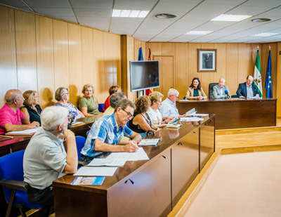 Noticia de Almera 24h: El alcalde recibe a los representantes del Consejo Municipal de Mayores en el inicio del nuevo curso 2022/23