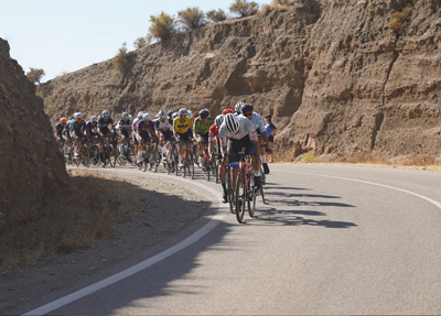 Huércal-Overa corona a los campeones de España máster de ciclismo en ruta en su primera jornada