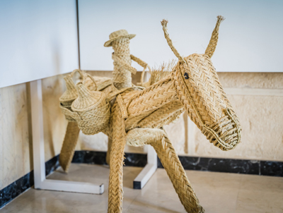 El Faro de Roquetas de Mar acoge la exposición “Artesanía del Esparto” de Miguel García 