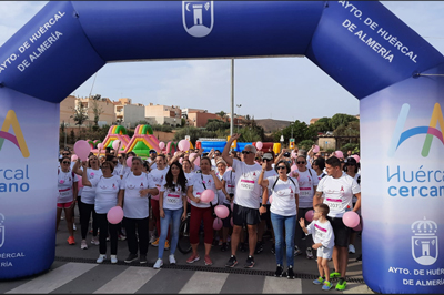 La Marcha Rosa Contra el Cncer de Mama rene a 400 participantes en Hurcal de Almera