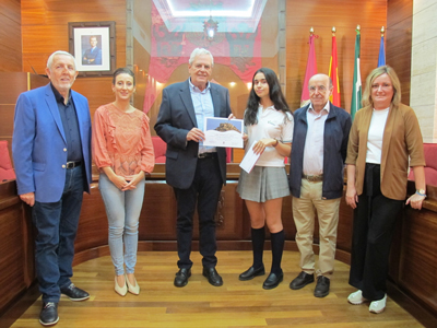 Noticia de Almería 24h: Isabel Rodríguez, ganadora del primer concurso de relatos organizado por el Ayuntamiento de Vera para conmemorar los 504 años del terremoto del 9 de noviembre de 1518