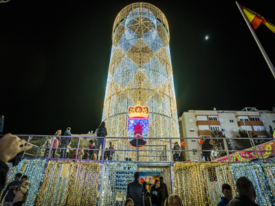 Noticia de Almera 24h: Roquetas de Mar da la bienvenida a la Navidad con el tradicional encendido, un Beln Viviente y un videomapping