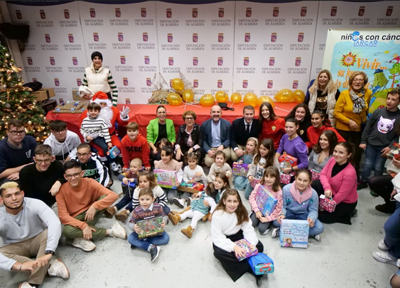 Diputacin y Junta de Andaluca festejan con ARGAR una Fiesta de Navidad llena de esperanza