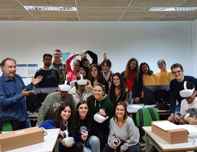 Noticia de Almería 24h: Estudiantes de la provincia conocen de cerca el software educativo NeoTrie VR de la mano de la UAL