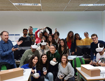 Noticia de Almera 24h: Estudiantes de la provincia conocen de cerca el software educativo NeoTrie VR de la mano de la UAL