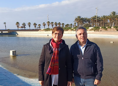Noticia de Almería 24h: El PSOE denuncia el abandono y la imagen deplorable del lago de la Plaza del Mar de El Toyo