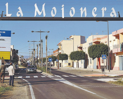 Vecinos de La Mojonera se concentrarn  ante la Delegacin de Salud para reclamar las Urgencias