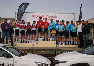 Manuel Maestra y Azahara Pozuelo se coronan como campeones de la Vuelta Ciclista a Almera en Adra